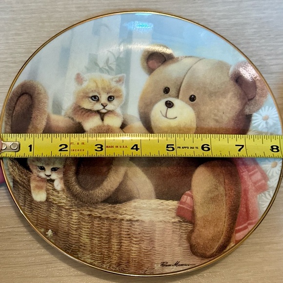 Limited Edition “A Stuffed Friend” Cat Plate by Ruane Manning | The Danbury Mint - Picture 15 of 16